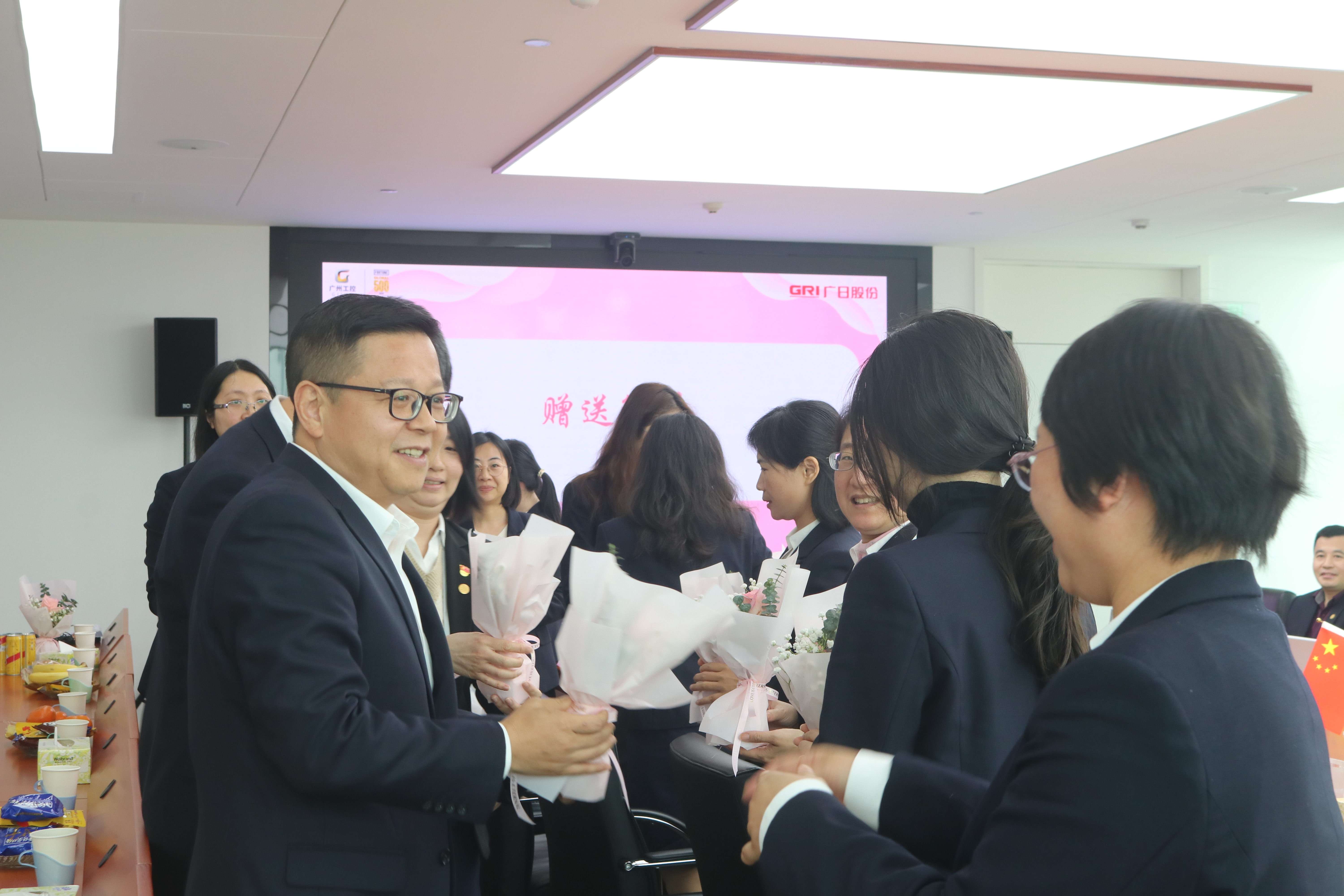 18����luck��(�й�)-�ٷ���վ