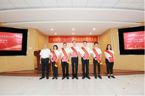 18����luck��(�й�)-�ٷ���վ